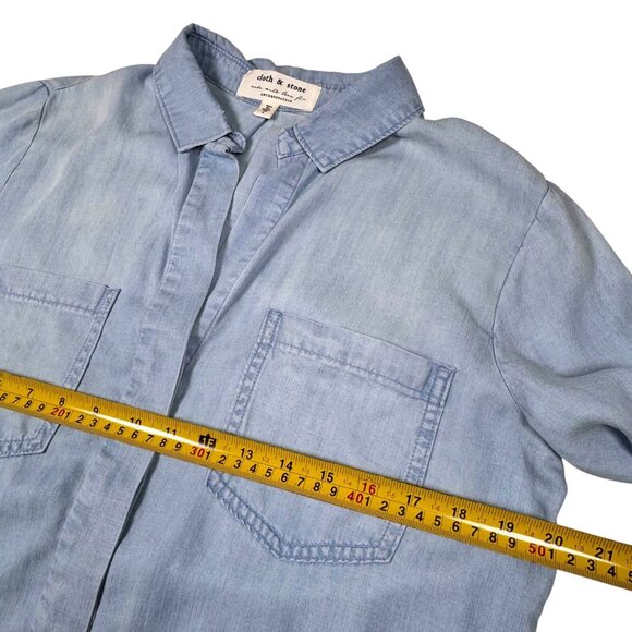 Anthropologie Cloth & Stone Blue Chambray Buttondown Shirt Sz M Lagenlook - Picture 8 of 13